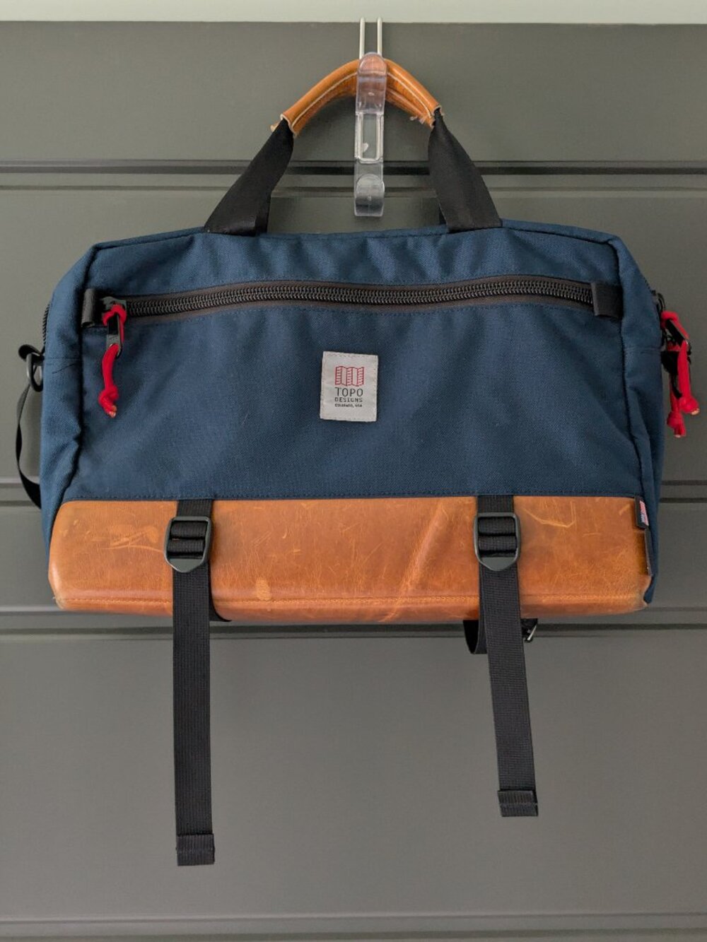 Topo Designs Commuter Briefcase Unisex Blue Leather Bottom 3-Way Backpack Laptop